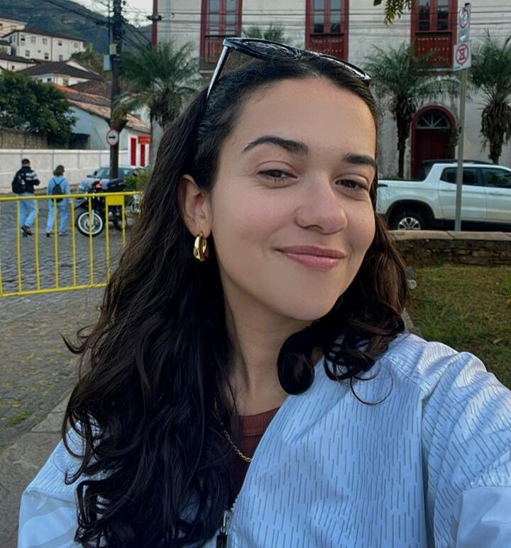 Maria Olivia Corrêa Bezerra